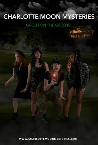 Charlotte Moon Mysteries: Green on the Greens 